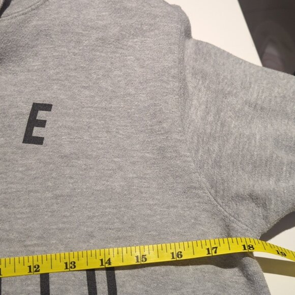 Women's Peace Collective Gray Hoodie 'Home is Toronto' Print Sm Great Condition - Picture 5 of 5